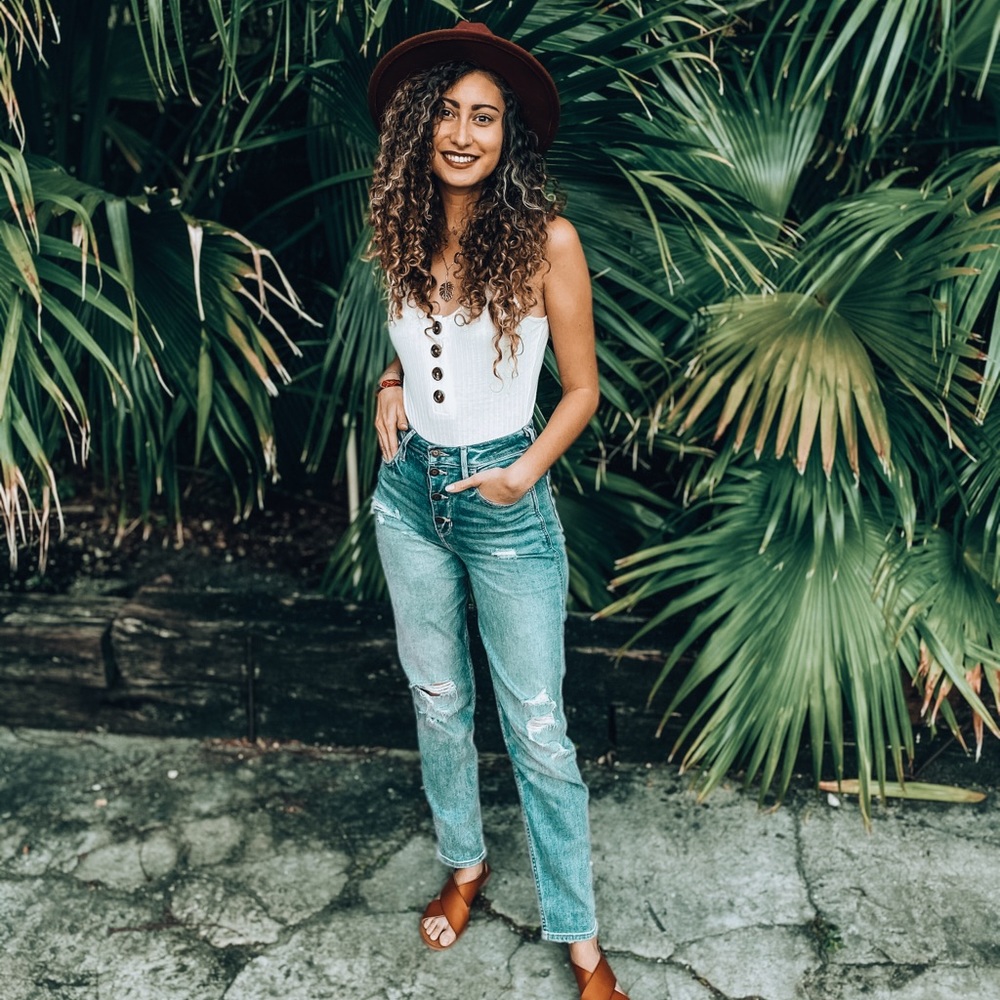 Meet your Posher, Scarlett